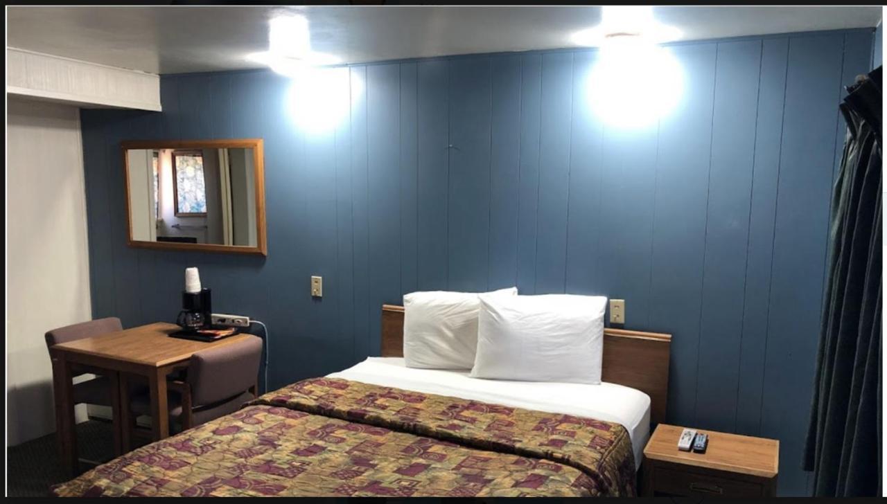 Wyoming Motel Wheatland Exteriör bild